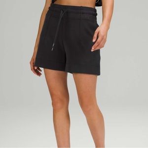 NWOT Lululemon Soft Ambitions Shorts